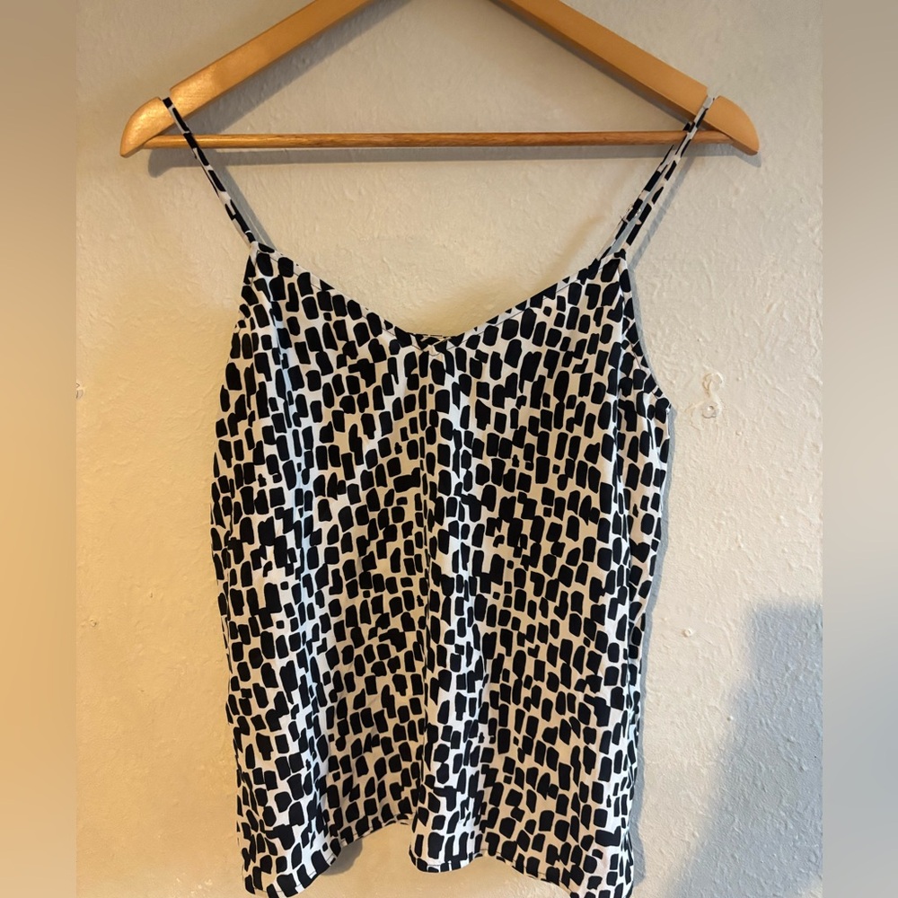Equipment‎ Black and White Patterned Women's Top size xs